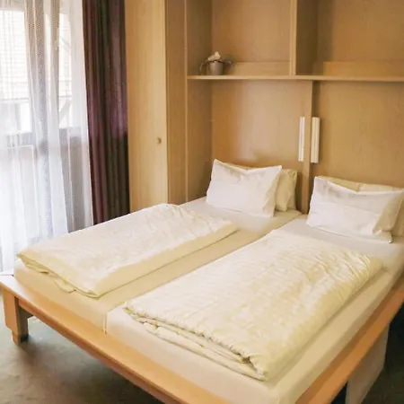 Апартаменты 0-bedroom In Bayer. Eisenstein